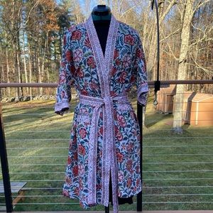 Pottery Barn Lakshmi Lightweight Cotton Kimono robe, size xs/s.